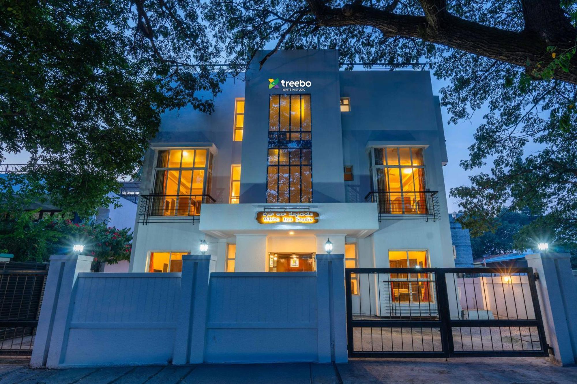 Treebo Ivory White Inn Bangalore Extérieur photo