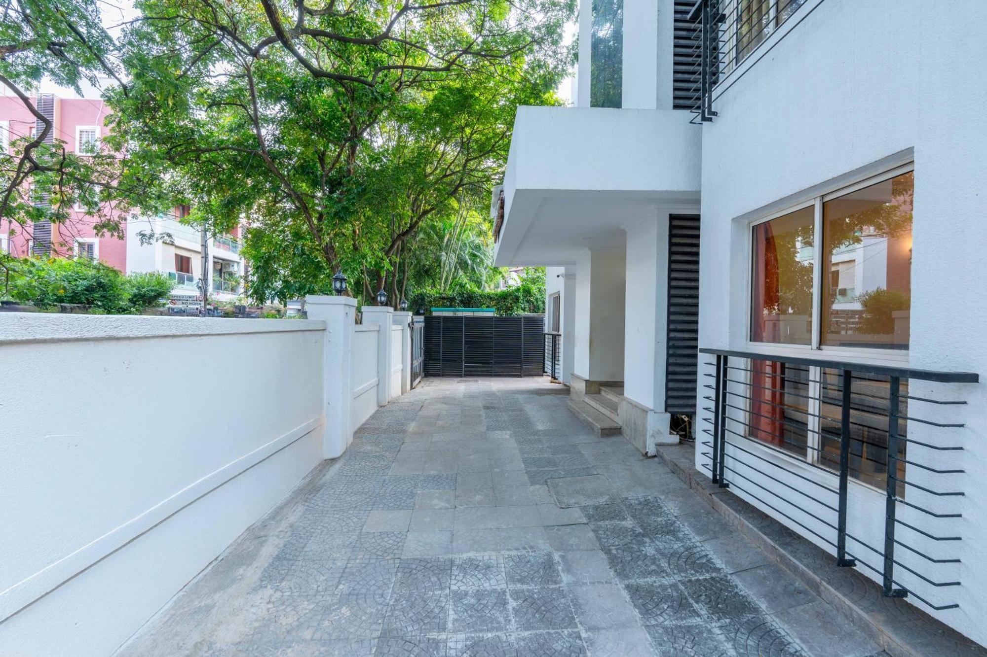 Treebo Ivory White Inn Bangalore Extérieur photo