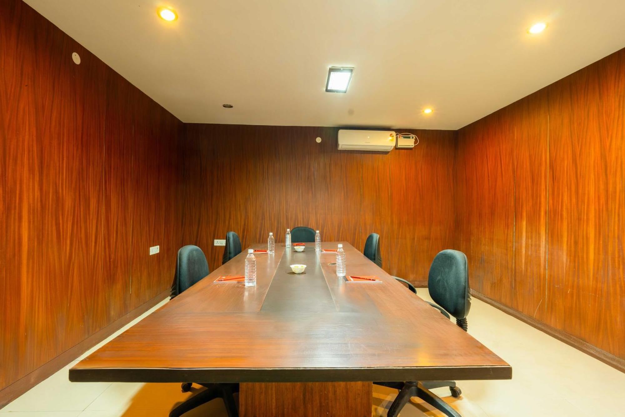 Treebo Ivory White Inn Bangalore Extérieur photo